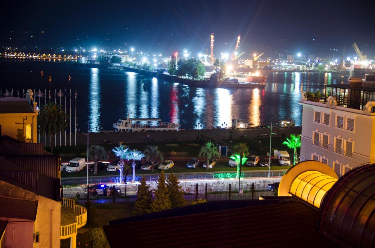 Anadolu Star Hotel & Casino Batumi Exterior photo